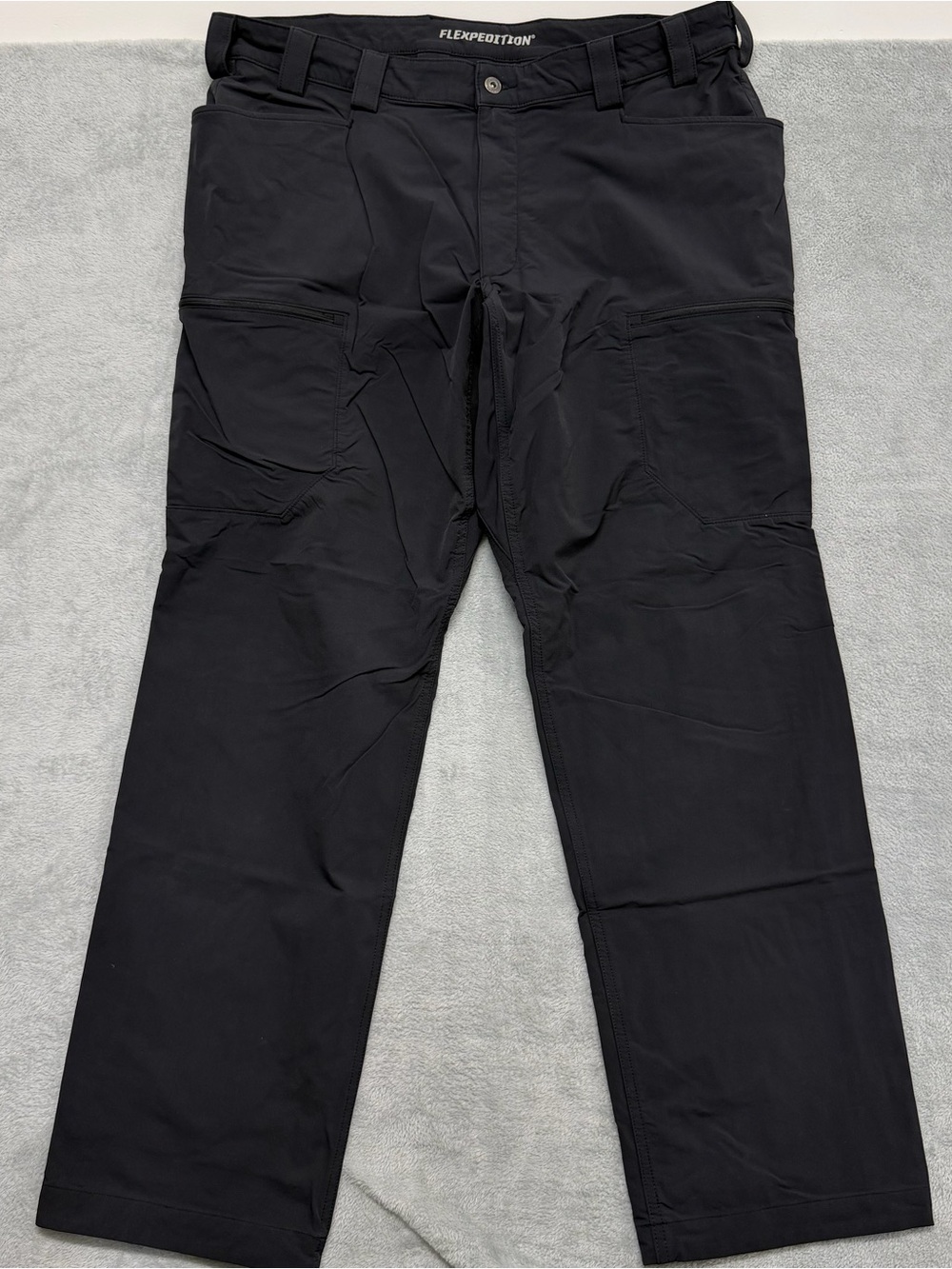 Duluth Trading Co. Flexpedition Cargo Pants Mens 40x34 Black Relaxed Stretch